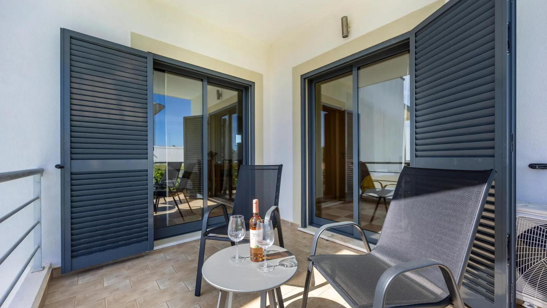 Estudios Montinhos Da Luz by Seewest Apartamento